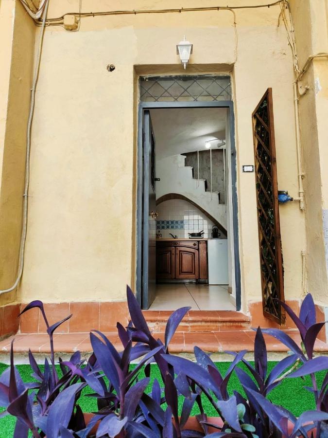 Апартаменты Casa Dell'Antico Teatro Di Neapolis Nel Centro Storico Di Napoli Экстерьер фото