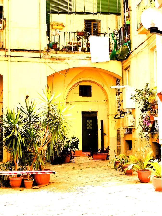 Апартаменты Casa Dell'Antico Teatro Di Neapolis Nel Centro Storico Di Napoli Экстерьер фото